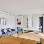 Parisian Luxury Stay St Germain